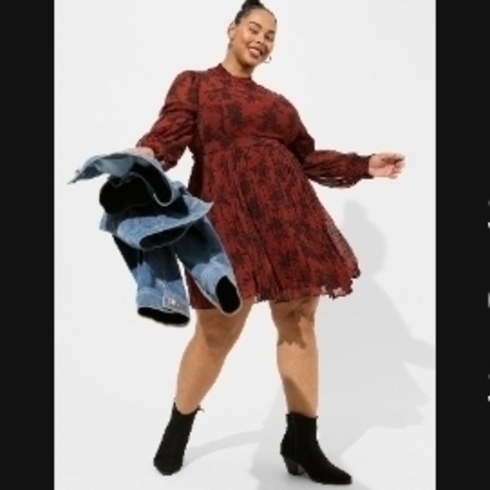 Torrid Red and Black Floral Long Sleeve Dress